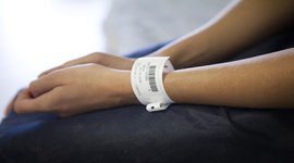 inotec Barcode RFID Patientenkennzeichnung Handgelenk